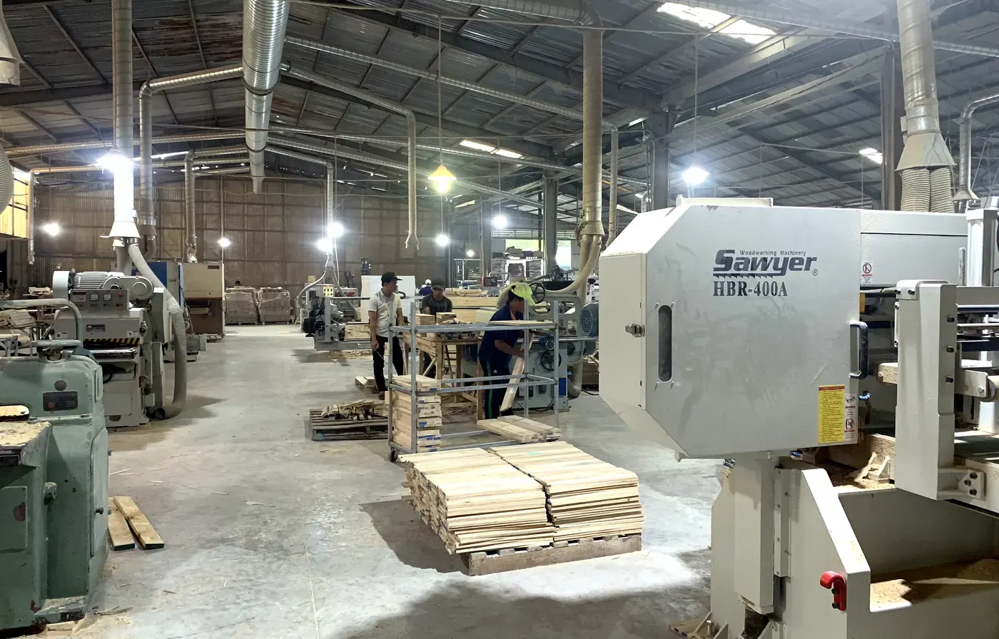 Woodworking production equipment inside the Tan Phuoc factory